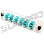 PANEL DE ADAPTADORES CON 6 PIEZAS (12 NÚCLEOS) DUPLEX LC PC OM3-OM4 COLOR AQUA